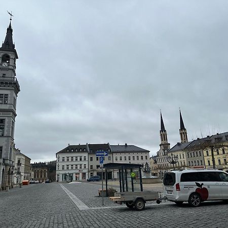Ein Zimmer Wohnung Am Markt Oelsnitz  Eksteriør bilde