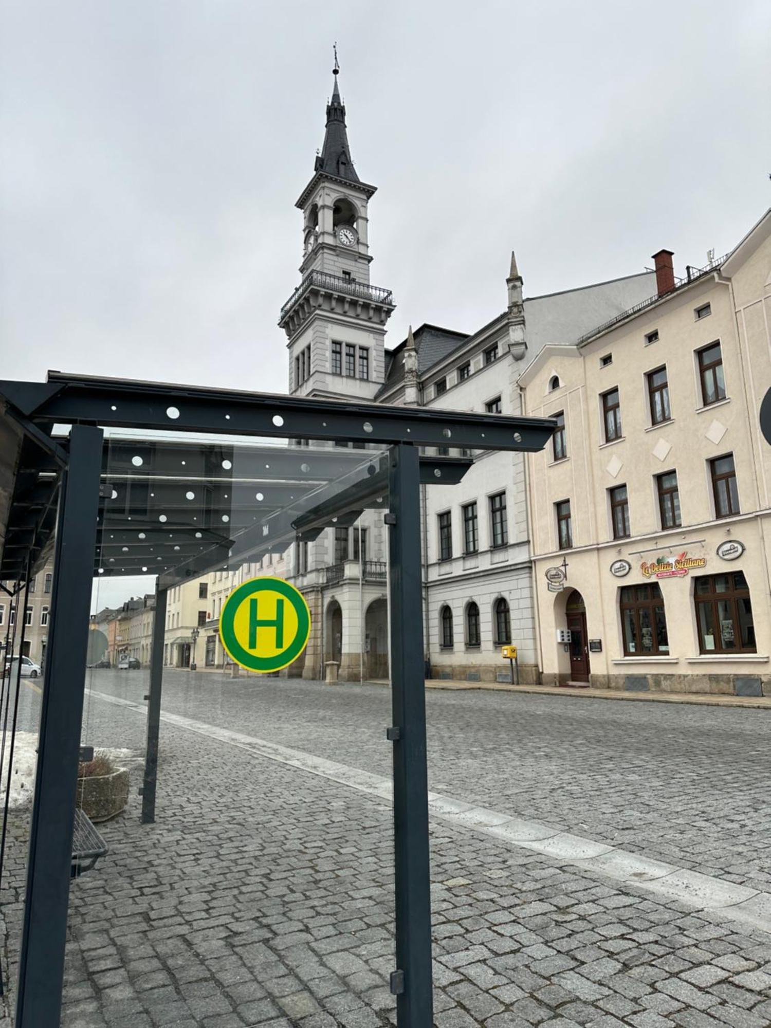 Ein Zimmer Wohnung Am Markt Oelsnitz  Eksteriør bilde