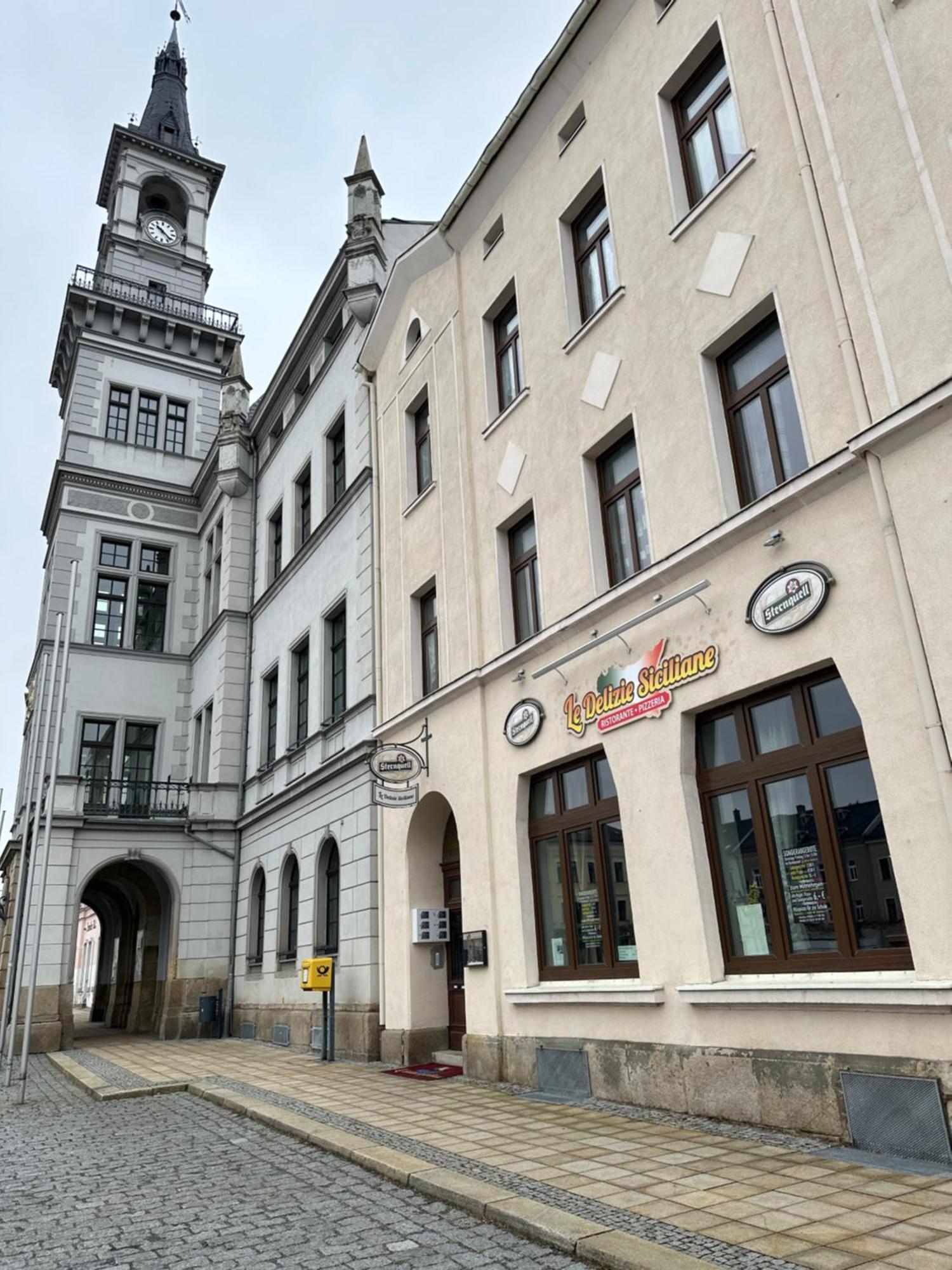 Ein Zimmer Wohnung Am Markt Oelsnitz  Eksteriør bilde